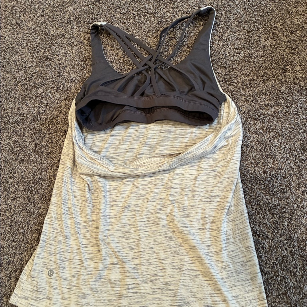 Lululemon backless strappy tank top built in bra size 8